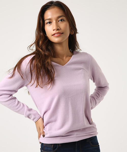 AZUL by moussy(アズールバイマウジー)の「【洗えるニット】ベーシックVネックプルオーバー(ニット/セーター・レディース・ライトブルー/ブラック/オフホワイト/ライトパープル/イエロー系その他・SMALL/MEDIUM/LARGE/X-LARGE/X-SMALL)」の22枚目の写真
