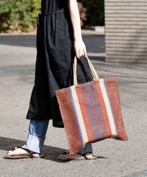 MAISON BENGAL（マイソンベンガル）の「MAISON BENGAL:ジュートストライプトート◇（トートバッグ・レディース・ブラック/ブラウン/ブルー・ONE SIZE）」の10枚目の写真