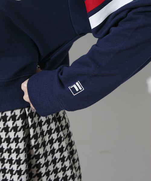 WEGO(ウィゴー)の「WEGO/FILAショート丈スウェット(スウェット・レディース・オフホワイト/ネイビー/レッド・FREE)」の5枚目の写真