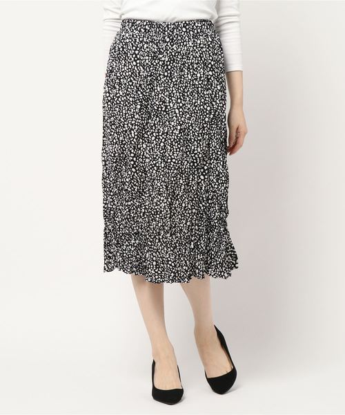 KOBE LETTUCE（コウベレタス）の「ダルメシアン柄ミディ丈ワッシャーフレアスカート（スカート・レディース・オフホワイト/ブラック・FREE）」の4枚目の写真