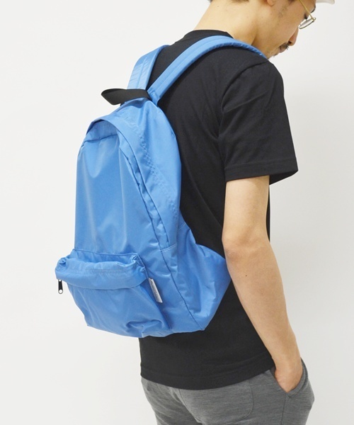 SHIPS（シップス）の「PARROTT CANVAS×SHIPS Days: ナイロンデイパック■（バックパック/リュック・メンズ・ブラック/ベージュ/オリーブ/ブルー/ライトブルー/ホワイト/ブラウン/ワイン/ネイビー/キャメル・ONE SIZE）」の8枚目の写真