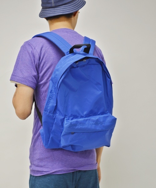 SHIPS（シップス）の「PARROTT CANVAS×SHIPS Days: ナイロンデイパック■（バックパック/リュック・メンズ・ブラック/ベージュ/オリーブ/ブルー/ライトブルー/ホワイト/ブラウン/ワイン/ネイビー/キャメル・ONE SIZE）」の6枚目の写真