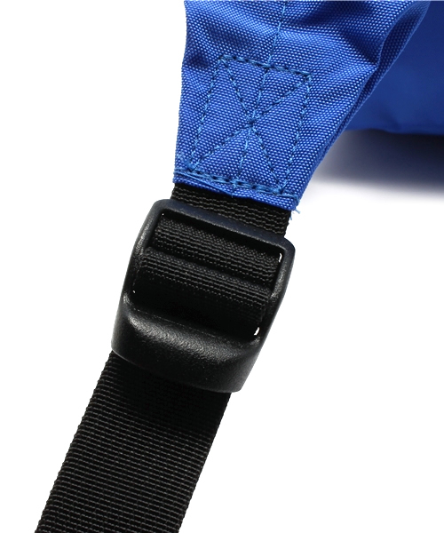 SHIPS（シップス）の「PARROTT CANVAS×SHIPS Days: ナイロンデイパック■（バックパック/リュック・メンズ・ブラック/ベージュ/オリーブ/ブルー/ライトブルー/ホワイト/ブラウン/ワイン/ネイビー/キャメル・ONE SIZE）」の17枚目の写真