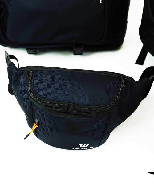 wdl.（ワームデザインラボ）の「【wdl.】DELTA / BODY BAG（バックパック/リュック・レディース・ブラック/ネイビー・FREE）」の10枚目の写真