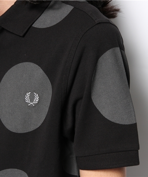 新品⭐FRED PERRYフレッドペリーポルカドットポロシャツボックスシルエット FRED PERRY（フレッドペリー）の「FRED PERRY: POLKA DOT POLO