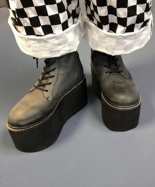Jeffrey Campbell(ジェフリーキャンベル)の「厚底ショートブーツ(ブーツ・レディース・ブラック・39/38/35/36/37/41)」の12枚目の写真