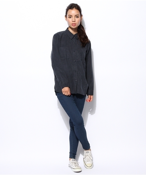 MOUSSY（マウジー）の「BE HERE SHIRTS（シャツ/ブラウス・レディース・カーキ系/ベージュ/ネイビー・FREE）」の11枚目の写真
