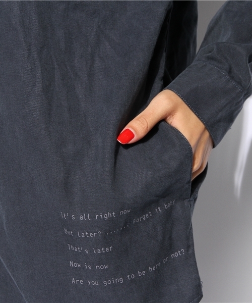 MOUSSY（マウジー）の「BE HERE SHIRTS（シャツ/ブラウス・レディース・カーキ系/ベージュ/ネイビー・FREE）」の6枚目の写真