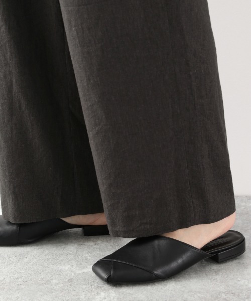 LOWRYS FARM（ローリーズファーム）の「エコＰ／Ｌリラックスパンツ　869155（その他パンツ・レディース・チャコールグレー/ブラウン/ブルー/イエロー/アイボリー/ブラック系その他・MEDIUM/LARGE）」の9枚目の写真