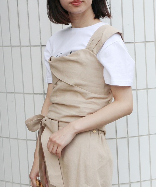 VIS（ビス）の「【セットアップ対応】麻混ワンショルダーねじれビスチェ（その他トップス・レディース・レッド/ベージュ・FREE）」の11枚目の写真