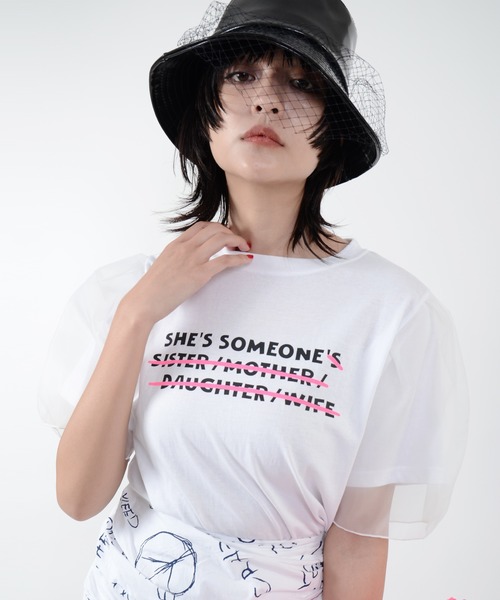 Narcissus(ナルシス)の「【cheap!!by vaNite】ロゴTシャツ(Tシャツ/カットソー)」|ホワイト