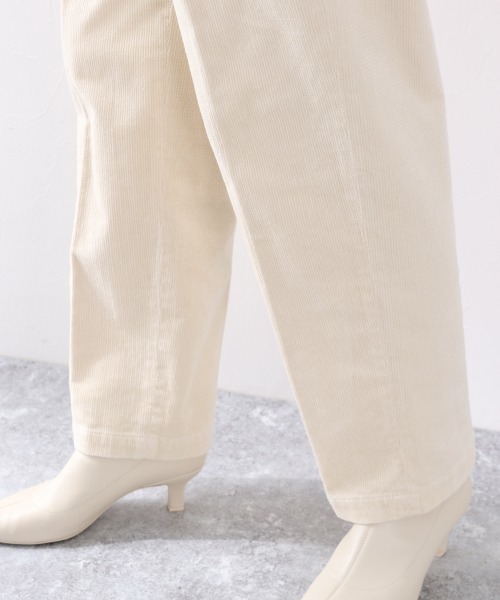 LOWRYS FARM(ローリーズファーム)の「ライスコーデュロイパンツ 889330(その他パンツ・レディース・アイボリー/チャコールグレー/ブラウン/グリーン/ブルー/イエロー/ダークブラウン・MEDIUM/LARGE)」の17枚目の写真