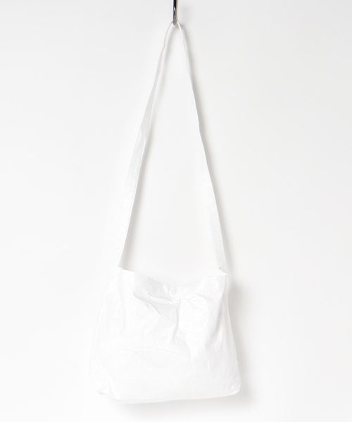 fridge（フリッジ）の「【at no real】タイベック ワンマイルバッグ（ショルダーバッグ・メンズ・ホワイト系その他/ホワイト系その他2/ホワイト系その他3/ホワイト系その他4/ホワイト系その他5・ONESIZE）」の6枚目の写真