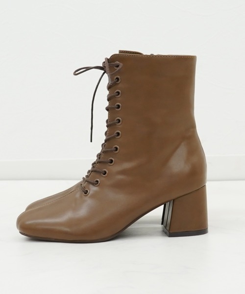 archives（アルシーヴ）の「レースアップブーツ（ブーツ・レディース・アイボリー/ブラック/ブラウン・MEDIUM/LARGE）」の4枚目の写真