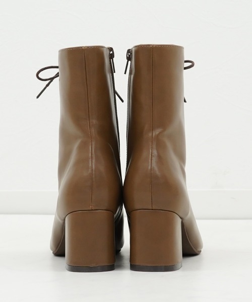 archives（アルシーヴ）の「レースアップブーツ（ブーツ・レディース・アイボリー/ブラック/ブラウン・MEDIUM/LARGE）」の5枚目の写真