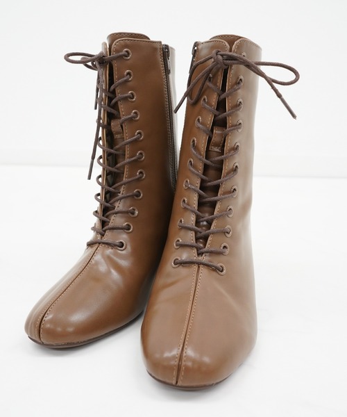 archives（アルシーヴ）の「レースアップブーツ（ブーツ・レディース・アイボリー/ブラック/ブラウン・MEDIUM/LARGE）」の6枚目の写真