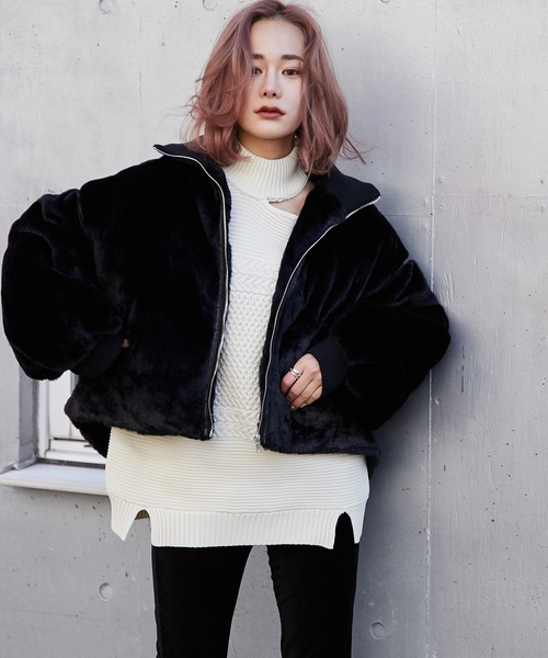 MoNiLEボリューム袖パーカーブルゾン　エコレザー MONiLE】モニーレ エコレザー&タフタボリューム袖パーカー