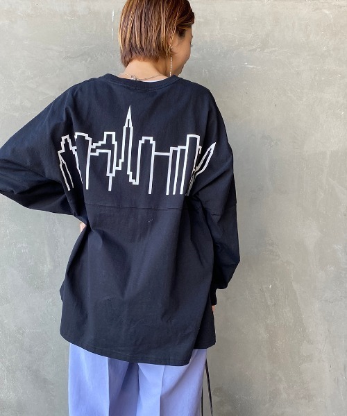 tシャツ 「MANHATTAN PORTAGE/マンハッタンポーテージ」 ワンポイントスカイラインロゴ 袖プリントロンT レディース メンズ MANHATTAN PORTAGE/マンハッタンポーテージ] ワンポイント