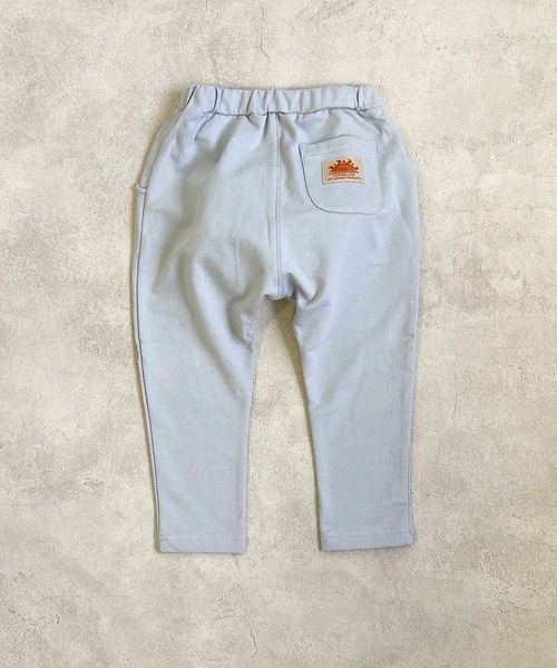 Life Support Products（ライフサポートプロダクツ）の「防汚加工ストレッチパンツ（80～130cm）（その他パンツ・キッズ・ベージュ/ネイビー/ターコイズブルー/オレンジ/マスタード/アイボリー/ラベンダー/キャメル/カーキ/ライトグリーン/レッド/ピンク/ライトグレー/ブラウン/ブルー/テラコッタ/ローズ/ブラック/グリーン/レモンイエロー・90/100/110/120/80/130/95）」の3枚目の写真