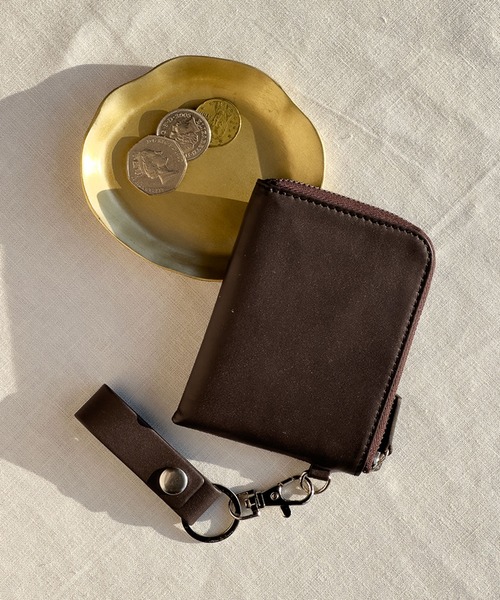 mieno（ミエノ）の「[mieno]牛革レザーコンパクトミニ財布キーリング付き（財布・レディース・ブラック/ダークブラウン/パープル/レッド/ブルー/グリーン/ウッド/マスタード/キャメル・FREE）」の3枚目の写真