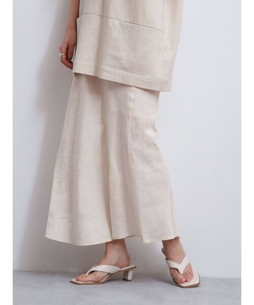 Ungrid（アングリッド）の「スリットフレアスカート（スカート・レディース・アイボリー/ブラック/ブルー・FREE）」の18枚目の写真