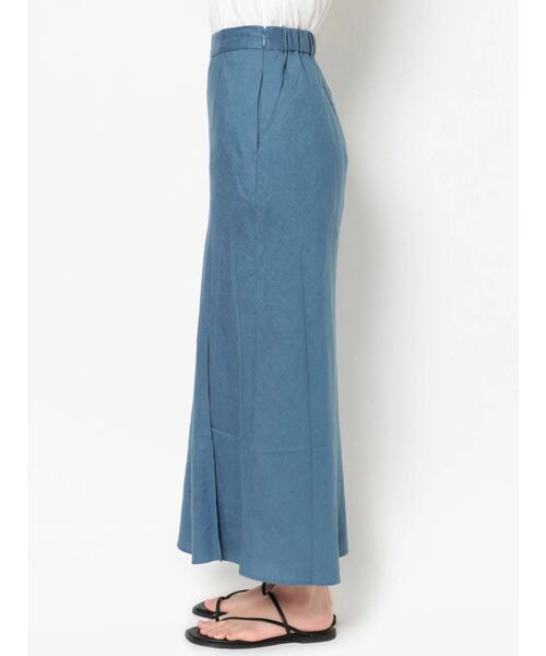 Ungrid（アングリッド）の「スリットフレアスカート（スカート・レディース・アイボリー/ブラック/ブルー・FREE）」の7枚目の写真