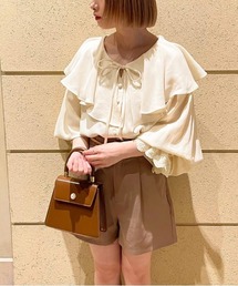 ラッフルデザインブラウス【ZOZOTOWN限定アイテム】