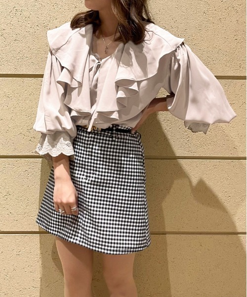 apres jour(アプレジュール)の「ラッフルデザインブラウス【ZOZOTOWN限定アイテム】(シャツ/ブラウス・レディース・ピンクベージュ/オフホワイト/アイボリー・フリー/X-LARGE)」の21枚目の写真
