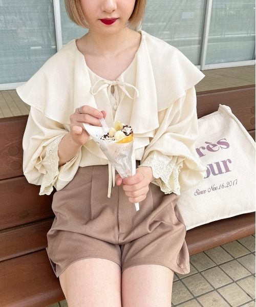 apres jour(アプレジュール)の「ラッフルデザインブラウス【ZOZOTOWN限定アイテム】(シャツ/ブラウス・レディース・ピンクベージュ/オフホワイト/アイボリー・フリー/X-LARGE)」の10枚目の写真