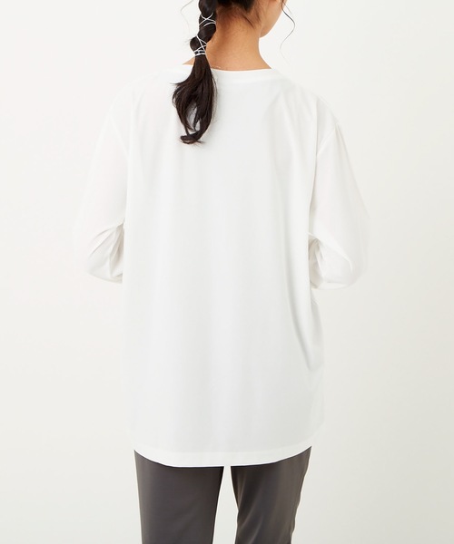 FILA(フィラ)の「【FILA/フィラ】レディースロゴロングTシャツ(Tシャツ/カットソー・レディース・ホワイト/ブラック/パープル/ネイビー/サックスブルー/ピンク/イエロー・MEDIUM/LARGE/X-LARGE)」の10枚目の写真