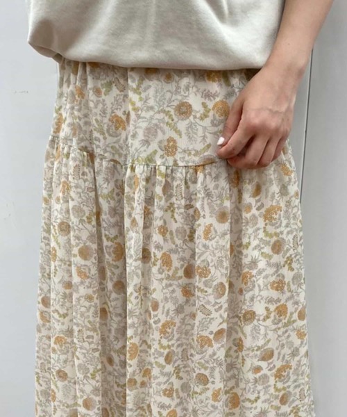 BEARDSLEY（ビアズリー）の「ボタニカルフラワーティアードバギーパンツ（その他パンツ・レディース・カーキ/オレンジ・FREE）」の4枚目の写真