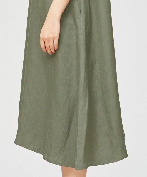 mizuiroind(ミズイロインド)の「mizuiro ind フーデッドフレアワンピース(ワンピース・レディース・カーキ/ライトブルー/ブラック・FREE)」の15枚目の写真