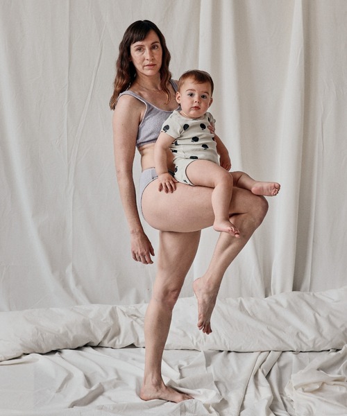 BOBO CHOSES（ボボショーズ）の「Poma allover short sleeve body（ロンパース・キッズ・オフホワイト・3MONTH/6-12MONTH/12-18MONTH）」の13枚目の写真