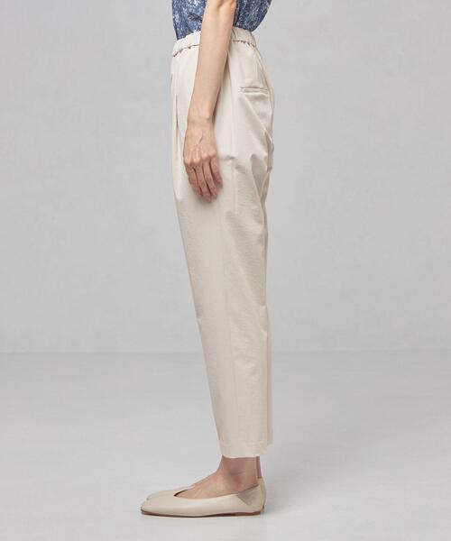 closet story（クローゼットストーリー）の「＜closet story＞□CSC テーパード イージーパンツ [接触冷感・紫外線防止・防透け・吸水速乾] -手洗い可能-（その他パンツ・レディース・ブラック/ナチュラル・FREE）」の4枚目の写真