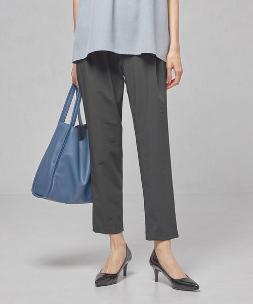 closet story（クローゼットストーリー）の「＜closet story＞□CSC テーパード イージーパンツ [接触冷感・紫外線防止・防透け・吸水速乾] -手洗い可能-（その他パンツ・レディース・ブラック/ナチュラル・FREE）」の13枚目の写真