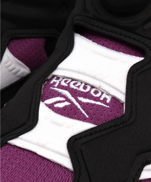 Reebok(リーボック)の「ユニセックス リーボック ポンプ パープル INSTA PUMP FURY M40933(スニーカー・レディース・パープル・23cm/23.5cm/24cm/24.5cm/26cm/26.5cm/27cm/27.5cm/28cm/28.5cm)」の6枚目の写真