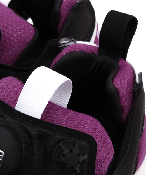 Reebok(リーボック)の「ユニセックス リーボック ポンプ パープル INSTA PUMP FURY M40933(スニーカー・レディース・パープル・23cm/23.5cm/24cm/24.5cm/26cm/26.5cm/27cm/27.5cm/28cm/28.5cm)」の8枚目の写真