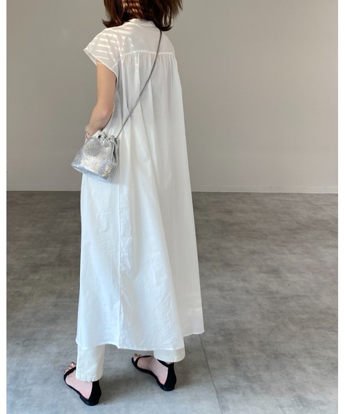 She's Closet(シーズクローゼット)の「スタンドカラーAラインフレアフレンチスリーブロングシャツワンピース(シャツワンピース・レディース・オフホワイト/グレー×サックスブルー/ダークパープル/ダークラベンダー・FREE)」の12枚目の写真