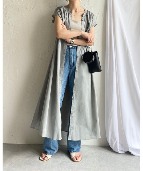 She's Closet(シーズクローゼット)の「スタンドカラーAラインフレアフレンチスリーブロングシャツワンピース(シャツワンピース・レディース・オフホワイト/グレー×サックスブルー/ダークパープル/ダークラベンダー・FREE)」の15枚目の写真