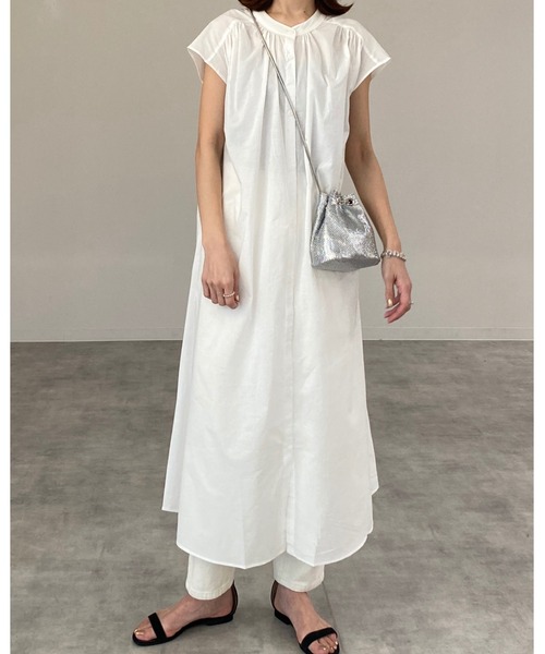 She's Closet(シーズクローゼット)の「スタンドカラーAラインフレアフレンチスリーブロングシャツワンピース(シャツワンピース・レディース・オフホワイト/グレー×サックスブルー/ダークパープル/ダークラベンダー・FREE)」の19枚目の写真