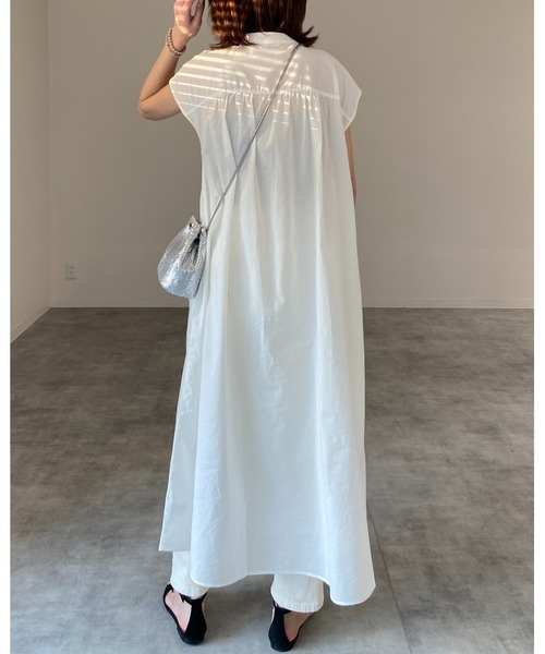 She's Closet(シーズクローゼット)の「スタンドカラーAラインフレアフレンチスリーブロングシャツワンピース(シャツワンピース・レディース・オフホワイト/グレー×サックスブルー/ダークパープル/ダークラベンダー・FREE)」の22枚目の写真