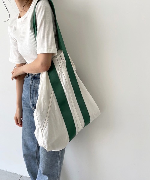 CANAL JEAN（キャナルジーン）の「RCW BLUE LABEL(ブルーレーベル) ボストンバッグ（ボストンバッグ・レディース・ホワイト/グリーン・ONE SIZE）」の10枚目の写真