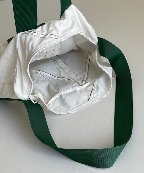 CANAL JEAN（キャナルジーン）の「RCW BLUE LABEL(ブルーレーベル) ボストンバッグ（ボストンバッグ・レディース・ホワイト/グリーン・ONE SIZE）」の6枚目の写真