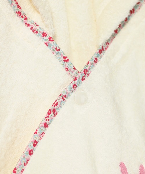 BRANSHES（ブランシェス）の「うさ耳花柄今治産バスローブ（その他ベビー用品・キッズ・ピンク・F）」の8枚目の写真
