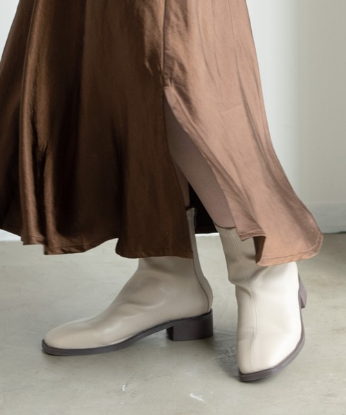 Aunt Marie's（アントマリーズ）の「スクエアトゥストレッチレザーブーツ（ブーツ・レディース・ブラック/ダークブラウン/アイボリー/ベージュ・S/M/L）」の7枚目の写真
