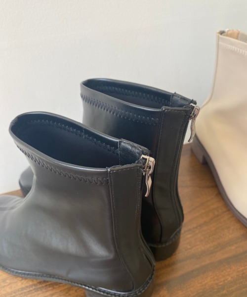 Aunt Marie's（アントマリーズ）の「スクエアトゥストレッチレザーブーツ（ブーツ・レディース・ブラック/ダークブラウン/アイボリー/ベージュ・S/M/L）」の8枚目の写真