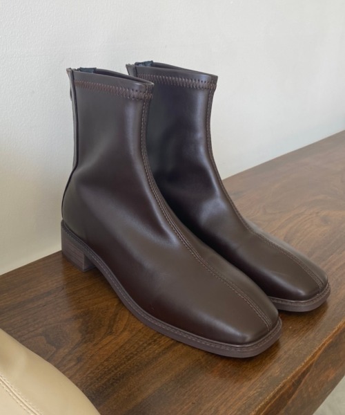 Aunt Marie's（アントマリーズ）の「スクエアトゥストレッチレザーブーツ（ブーツ・レディース・ブラック/ダークブラウン/アイボリー/ベージュ・S/M/L）」の6枚目の写真