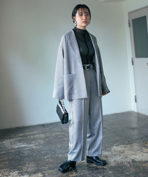 PAGEBOY(ページボーイ)の「ラインスリーブシアータートル(Tシャツ/カットソー・レディース・オフホワイト/ブラック・FREE)」の6枚目の写真