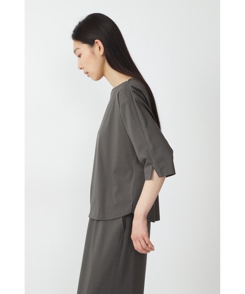 human woman(ヒューマンウーマン)の「プレ-ティング天竺 プルオーバー(Tシャツ/カットソー・レディース・グレー/ボルドー/カーキ・MEDIUM)」の14枚目の写真
