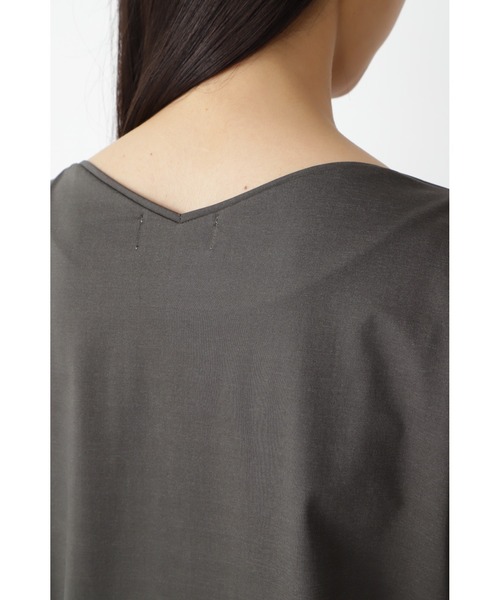 human woman(ヒューマンウーマン)の「プレ-ティング天竺 プルオーバー(Tシャツ/カットソー・レディース・グレー/ボルドー/カーキ・MEDIUM)」の4枚目の写真